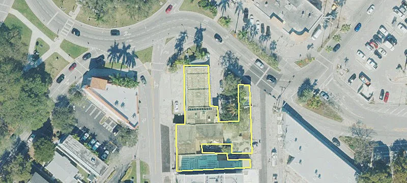 1 Palmetto Dr