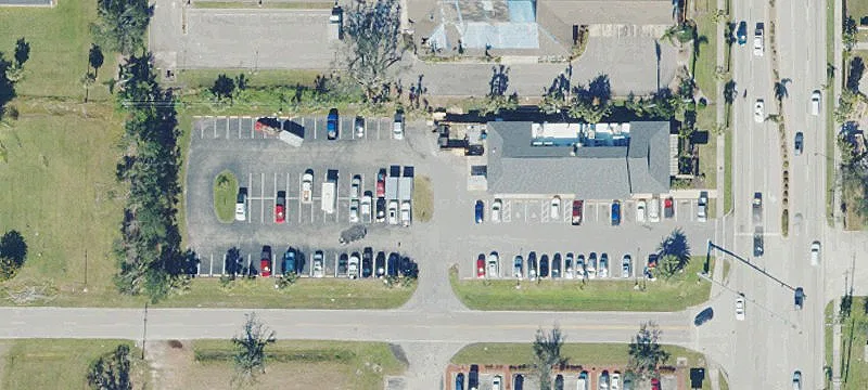 1451 Tamiami Trl