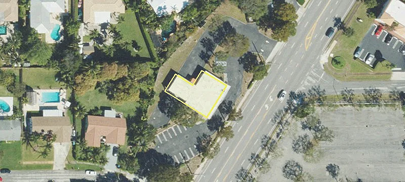 2419 Seacrest Blvd