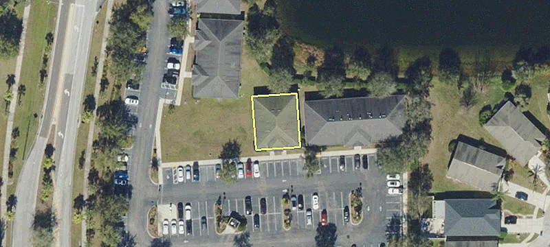 17221 Camelot Ct