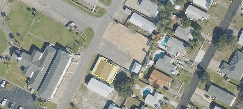 248 Wisteria Ln