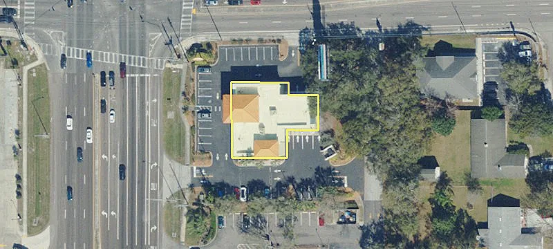 32491 Us Hwy 19th N