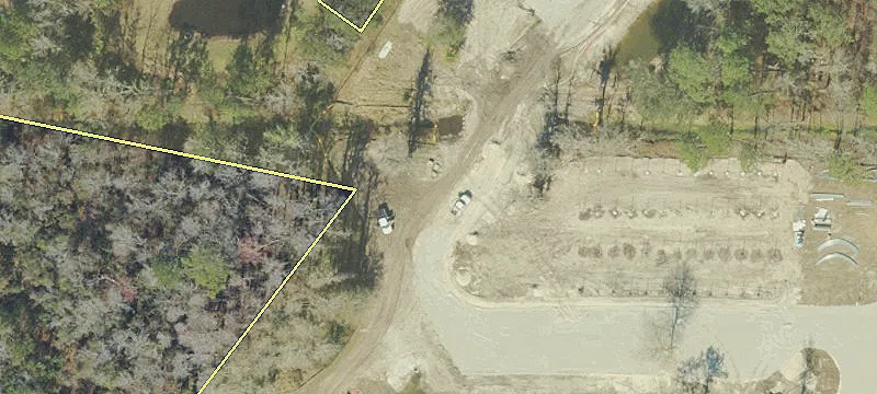 5825 State Rd 16