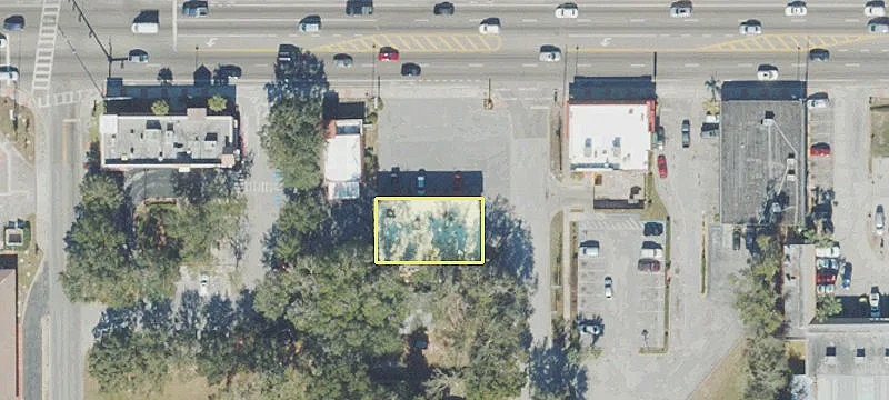 370 Main St