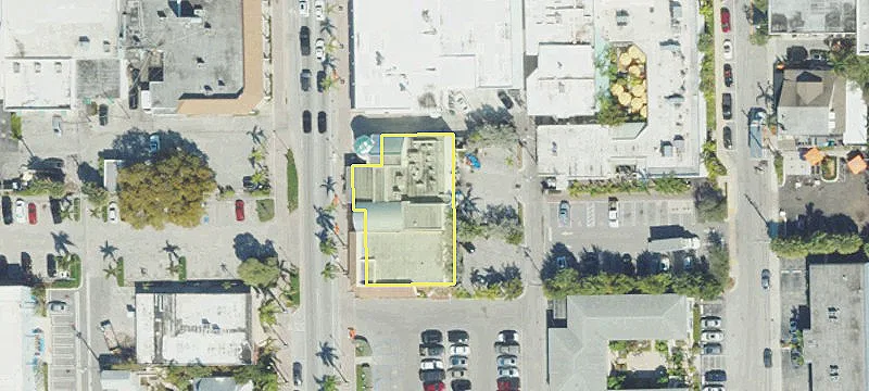 25 6th Ave