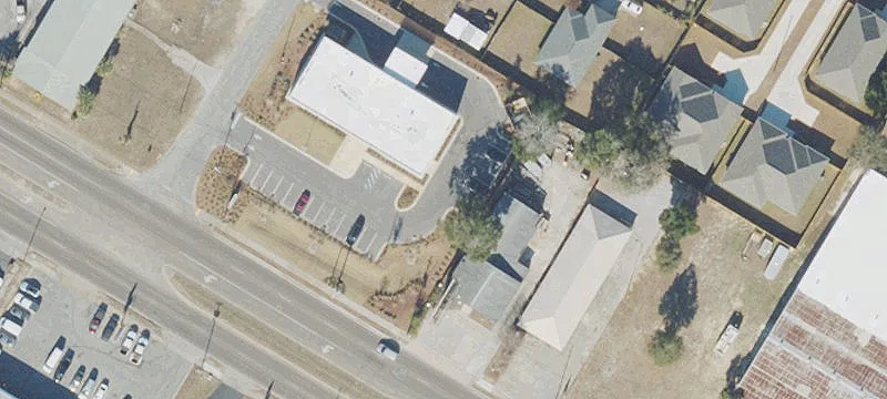 316 Racetrack NE Rd