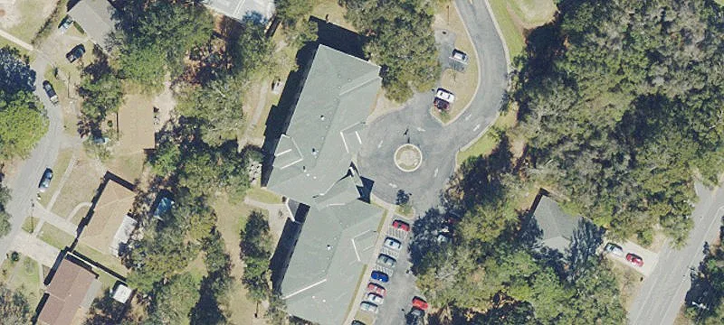 3835 Creighton Rd