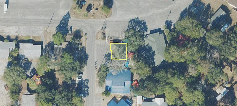 11 Vine NE Ave