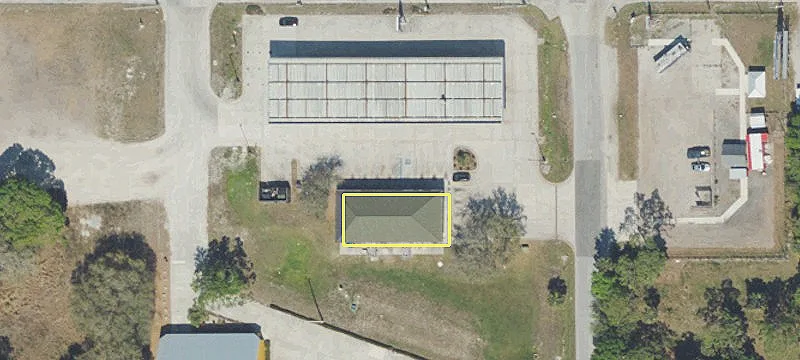 1596 State Rd 70th E