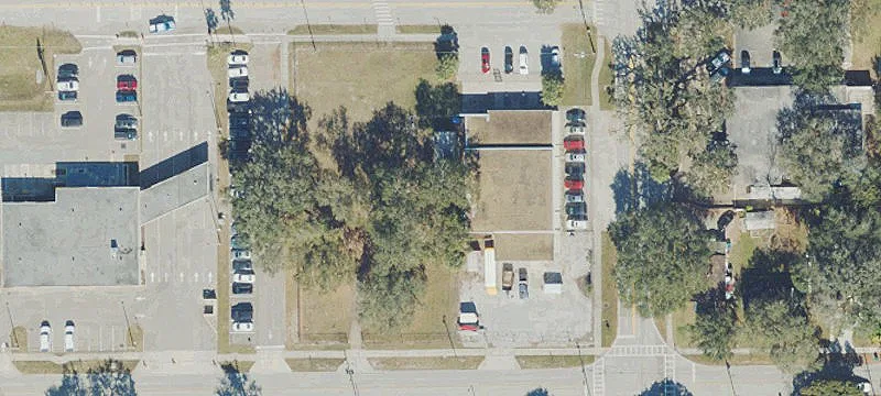 942 Fairlane Ave
