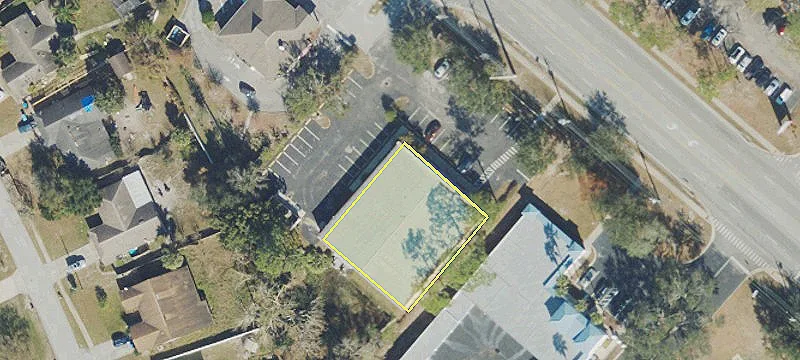 1401 Howland Blvd