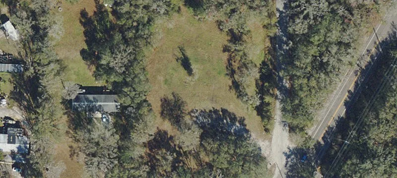 15302 Apache Dr