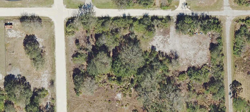 360 Roebling Ave