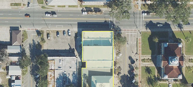 114 Range Ave