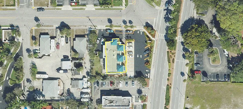 1305 Federal Hwy