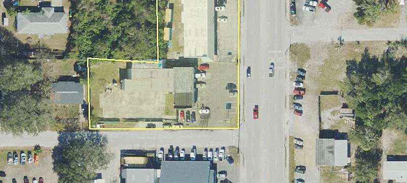 1403 Clearlake Rd