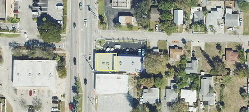 2428 Broadway