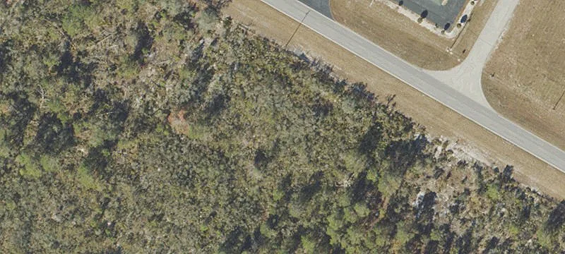 1395 County Rd 621st E