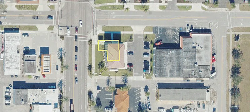 207 Tamiami S Trl