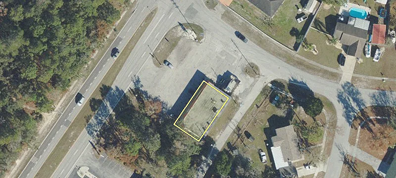 4132 Deltona Blvd