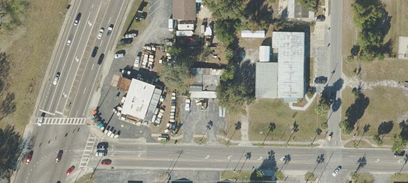 916 Main St