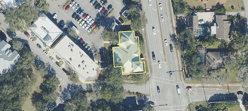 104 Sea Grv Main St
