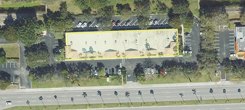 3925 Boynton Bch Blvd