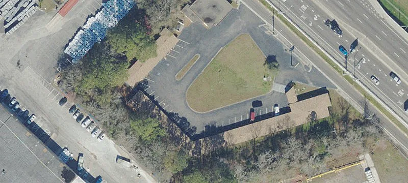 5214 New Kings Rd