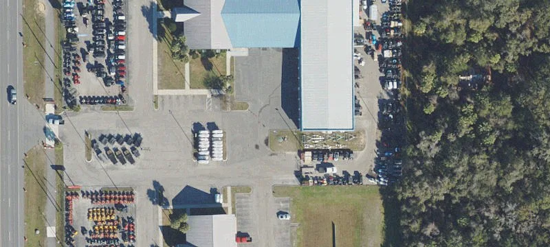 2021 Suncoast Blvd