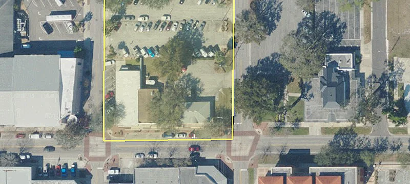 580 Main St