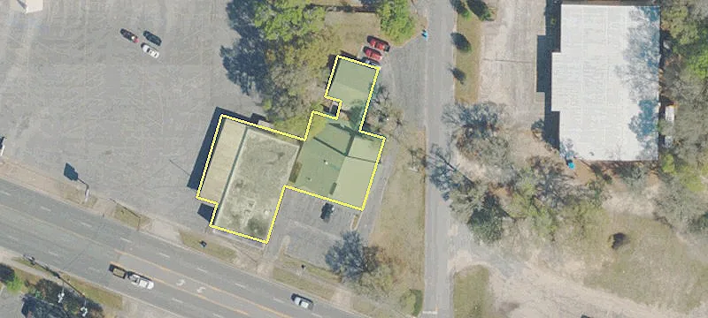 402 James Lee Blvd