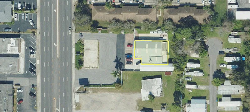 10785 Seminole Blvd