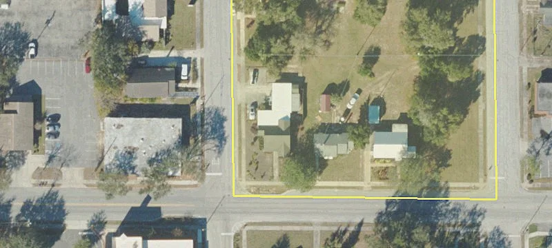 195 Ave D NW D