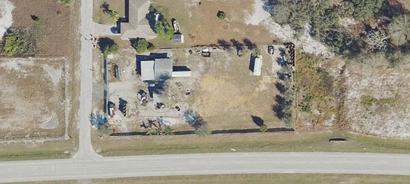 2392 State Rd 64th W