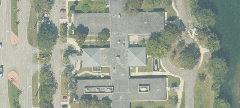 4800 Nob Hl Rd