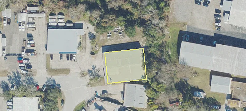 727 Commerce Cir