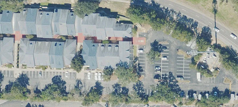 913 Gulf Breeze Pkwy Ste, Unit 2
