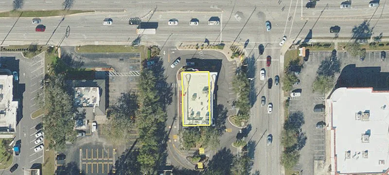 893 Cypress Gdns Blvd