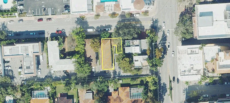 406 Valencia Ave