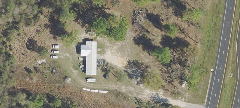 2152 Hwy 77