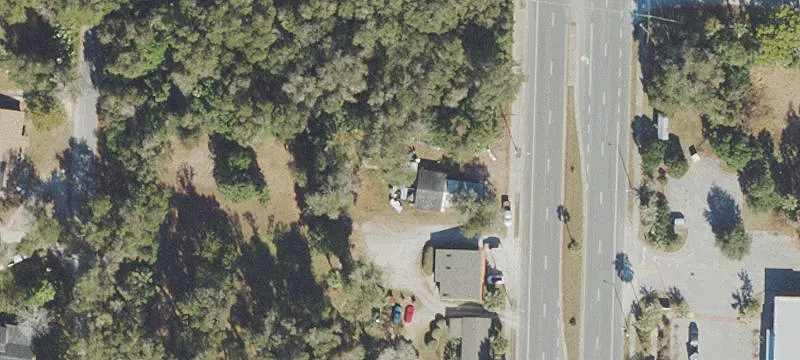 4976 Us Hwy 17
