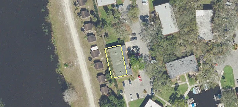 3124 Us Hwy 441st SE