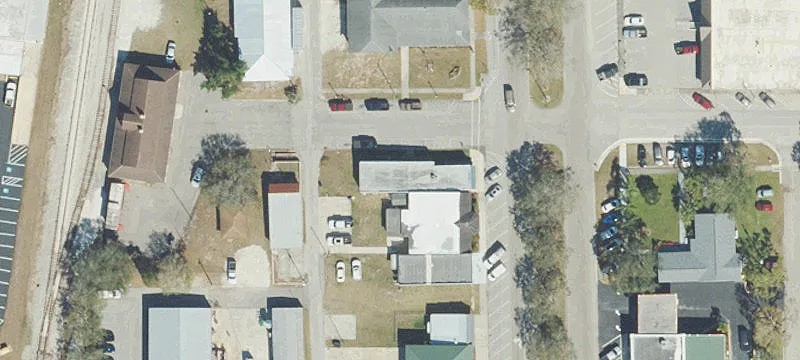 19 Main Ave