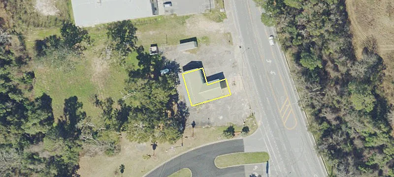 8101 Scenic Hwy