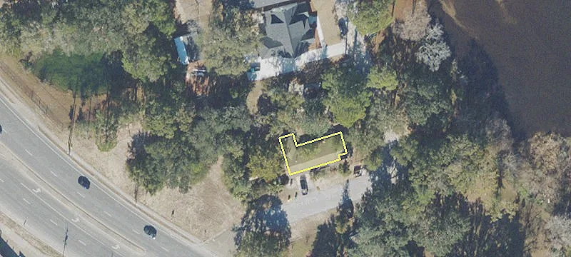 822 Spence Cir