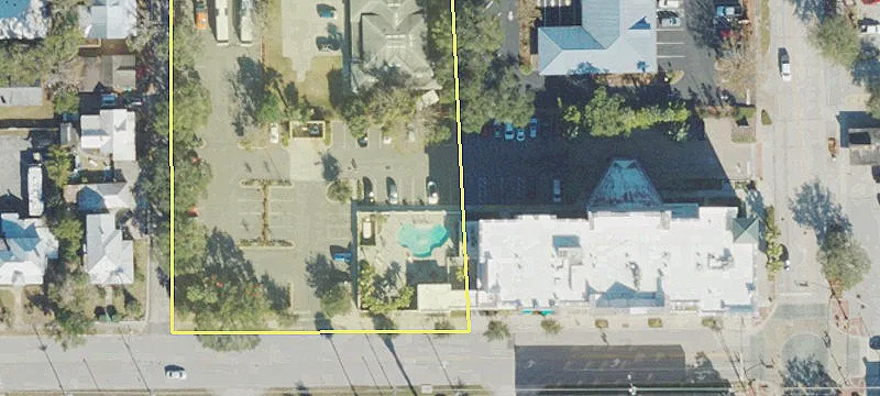 308 Woodland Blvd