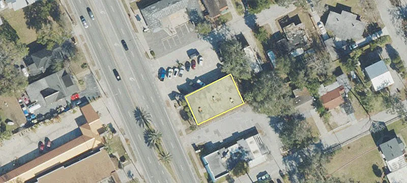 1021 Ridgewood Ave