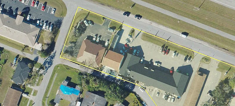 14506 Tamiami Trl