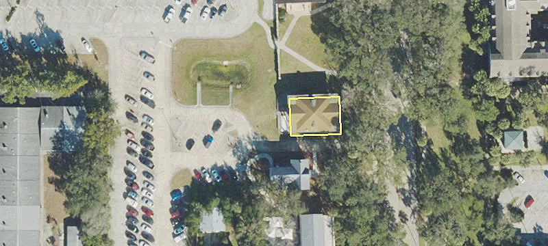 520 Woodland Blvd