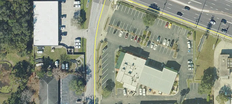 3682 Tampa Rd